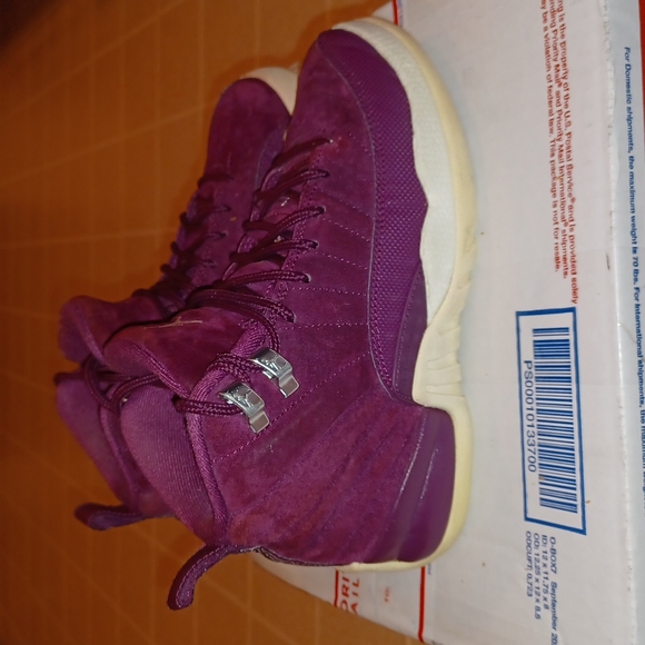 Jordan 12s jumpmans - Picture 2 of 10